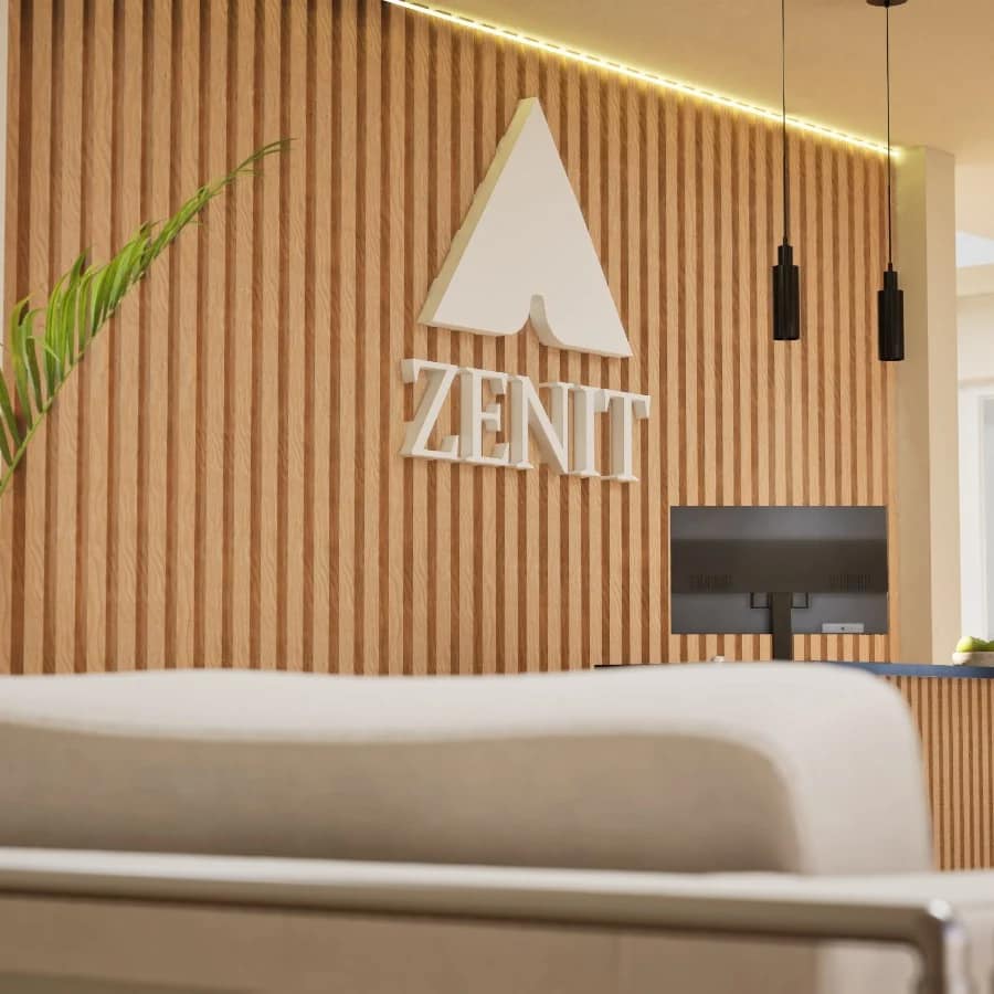 Recepción del Centro Zenit La Palma con imagen del logo